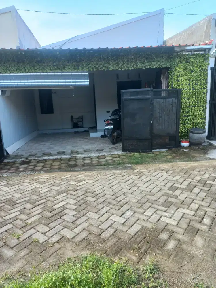 Rumah Madiun di Nuansa Gunungsari Asri 2 SHM