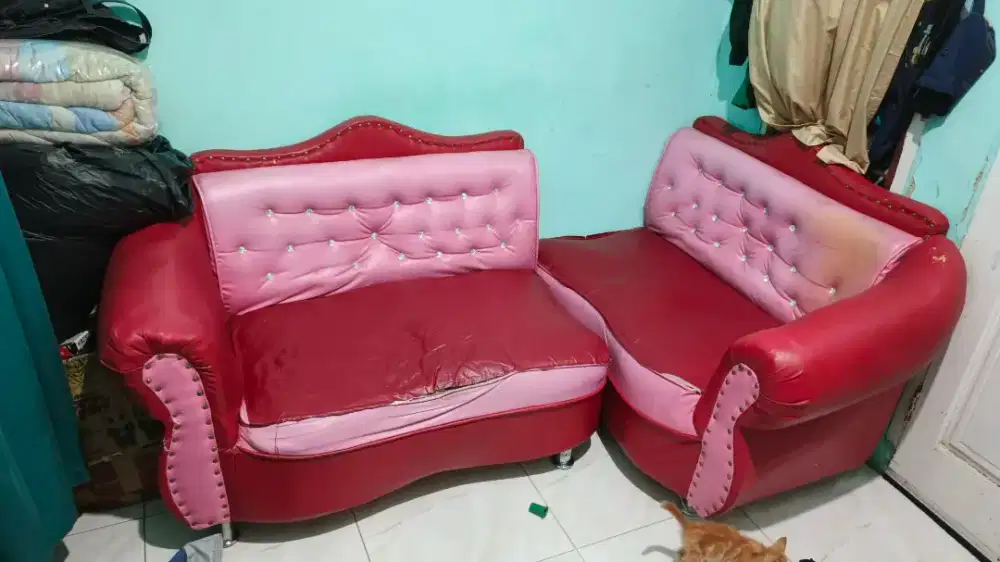 Di jual sofa kondisi bekas