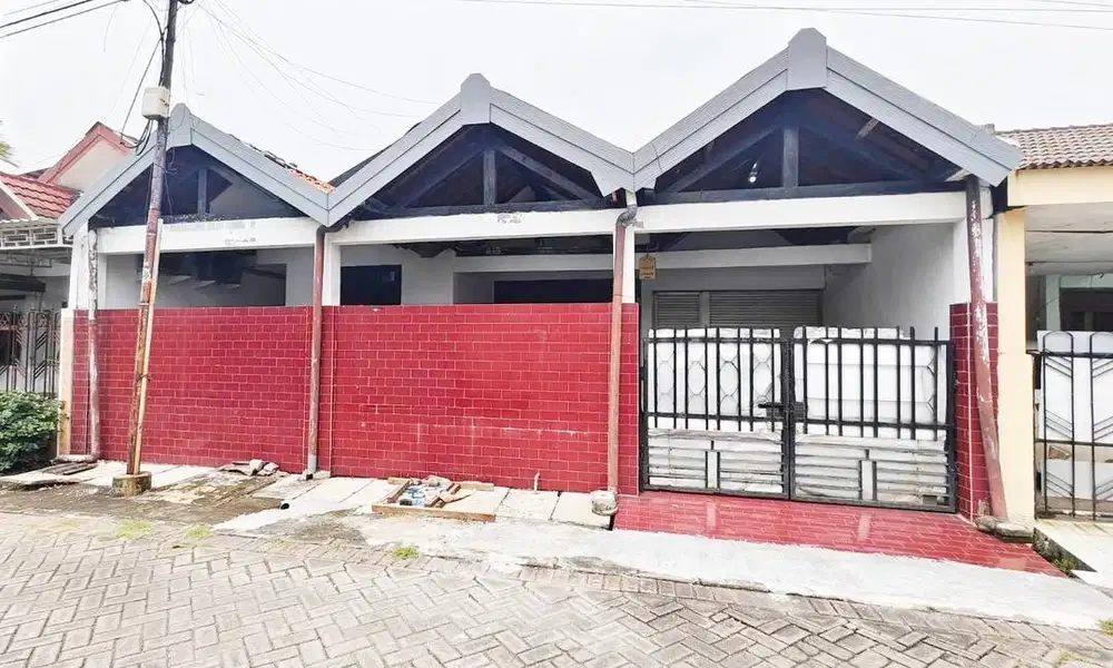 Rmh (10x18,9) di Cipta Menanggal Gayungsari