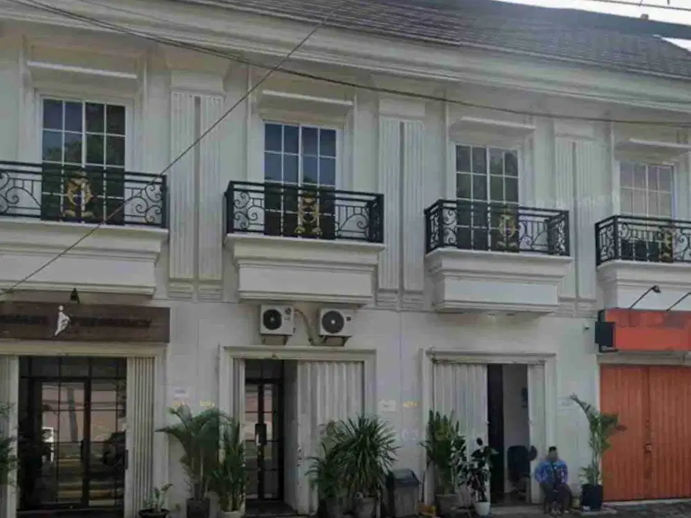 Ruko Raya Kebagusan Strategis