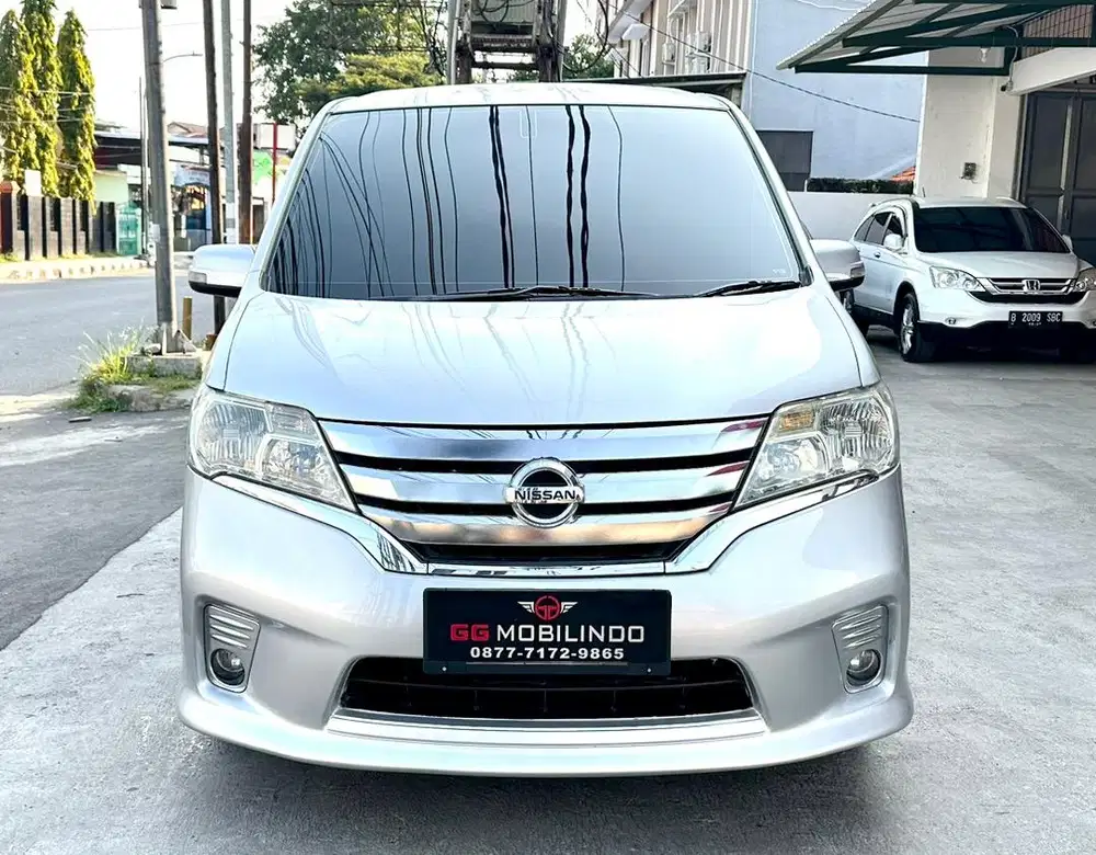 Nissan Serena 2.0 HWS Automatic Th 2013