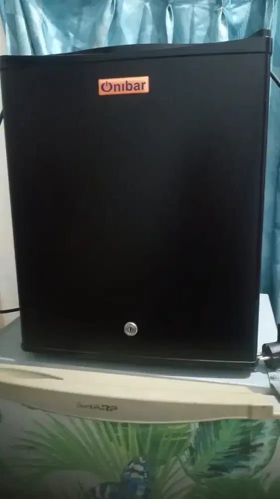 JUAL MINIBAR UNTUK PENDINGIN MINUMAN NORMAL JAYA MULUS