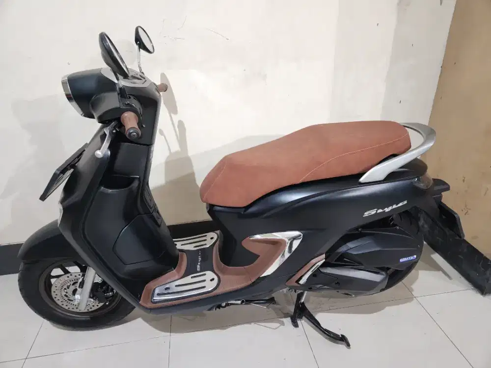 Stylo abs hitam doff low km 2025 beli 2.5bulan lalu  gbm