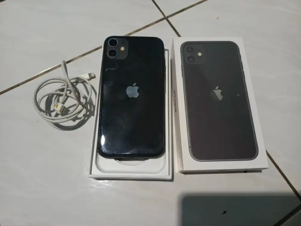 Iphone 11 64 gb second inter all op