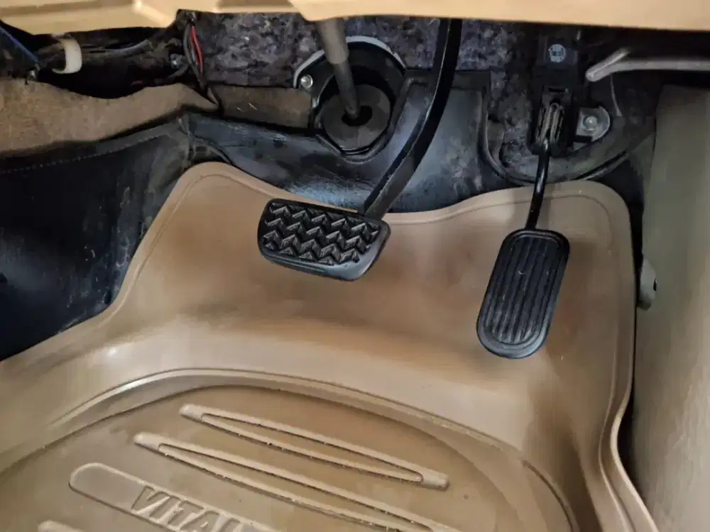 FORTUNER G TRD AT/MATIC 2.5 2012