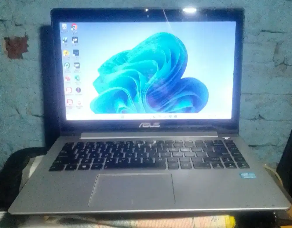 Laptop Asus S400CA Core i3 14