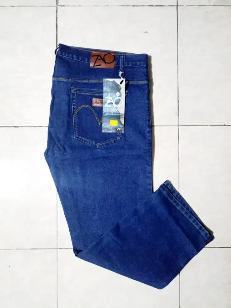 Celana Jeans Jumbo Bahan MeLar Strecht 39-44