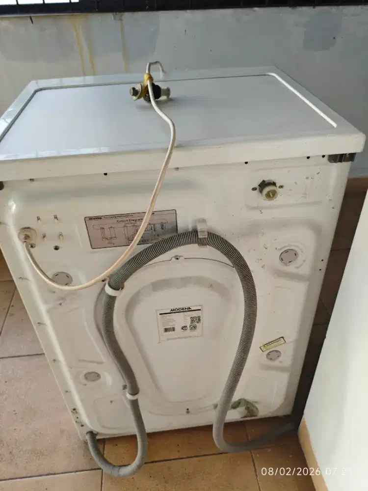 Mesin cuci Modena Front Loading.