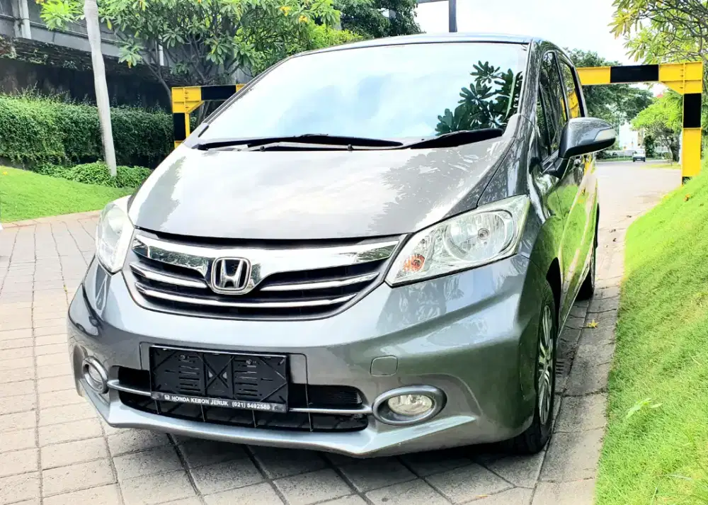 ISTiMEWA Honda Freed E PSD 2013/2014 AT No Jazz RS 2012 KIM