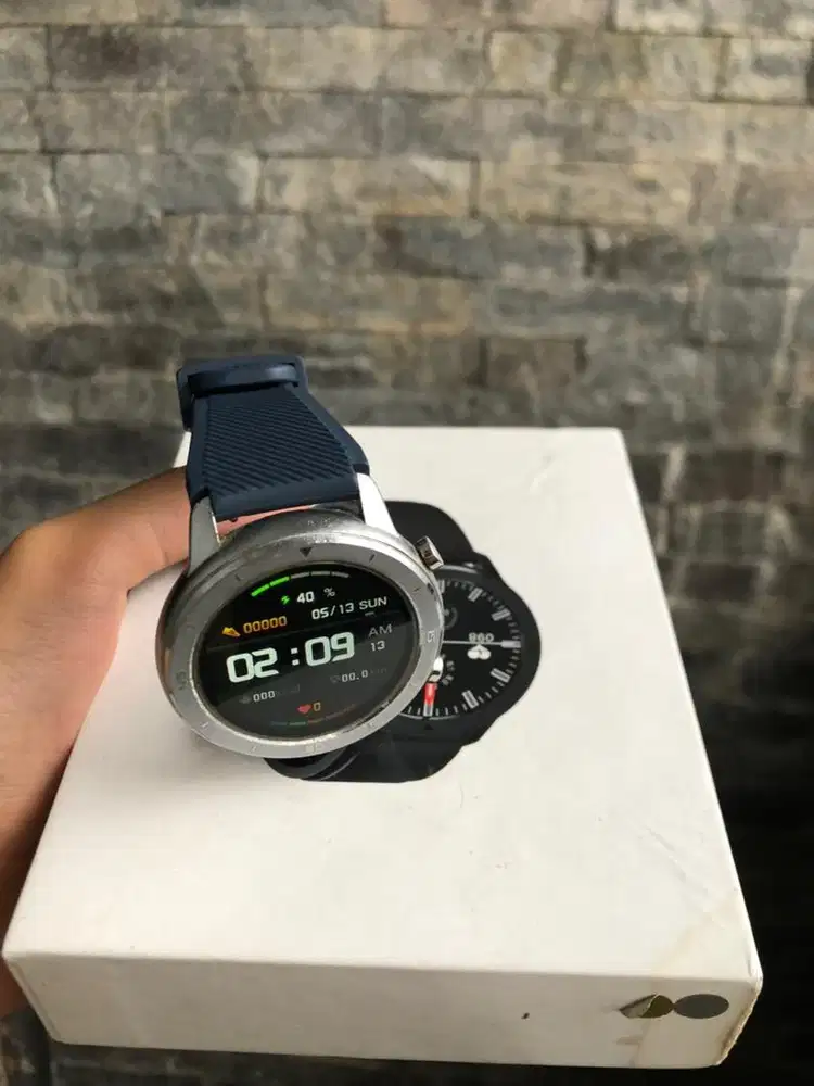 Jam tangan smartwatch rohs