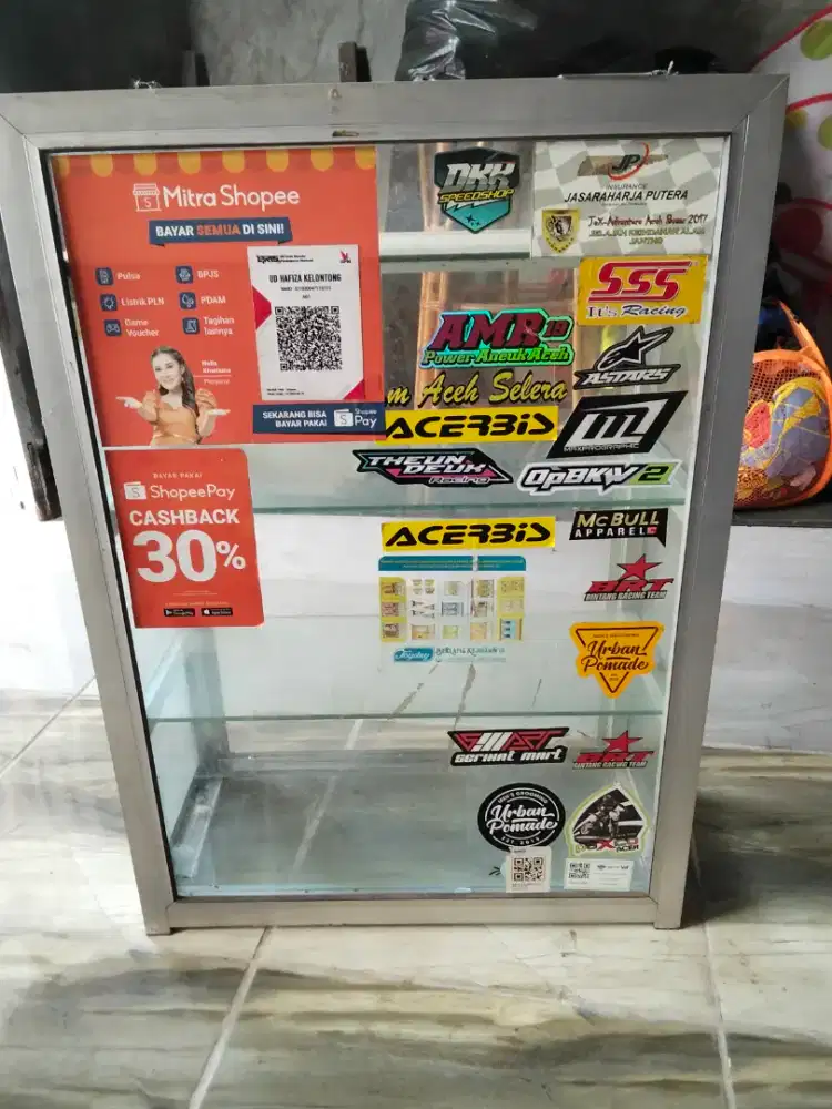 Dijual rak rokok kaca