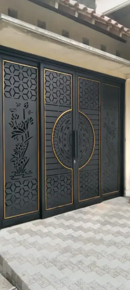 Pagar swing lipat motip chuting leser