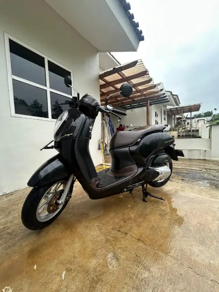 Scoopy Prestige 2021 hitam muluss TT KZR
