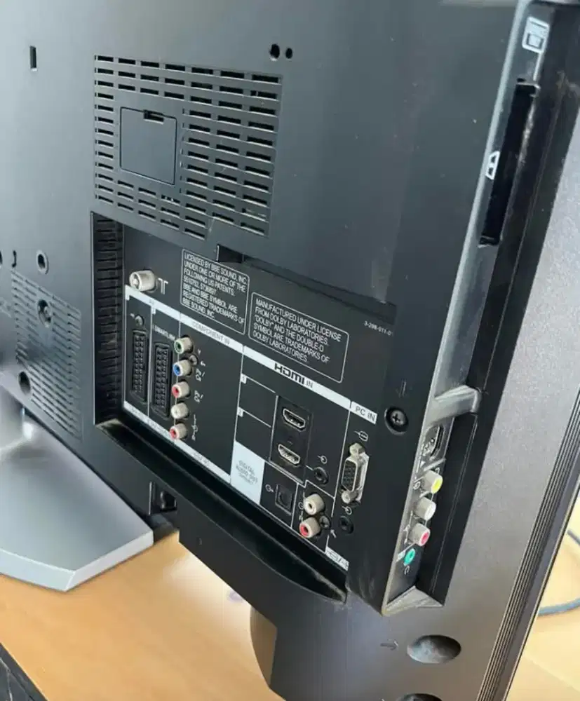 Sony Bravia LCD KlV37 Belum Digital plus remote