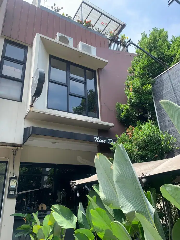 Dijual Ruko/Cafe Full Furnished di Bogor