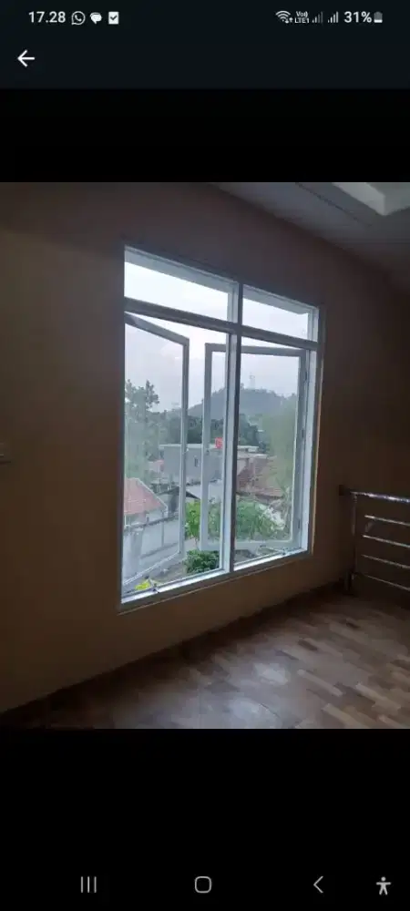 Kusen aluminium partisi aluminium pintu aluminium kaca