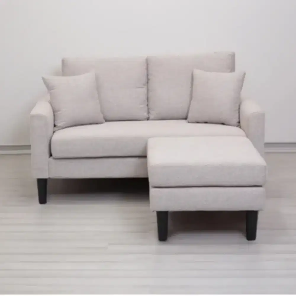 Selma Tavor Sofa Fabric 2 Seater Dengan Bangku - Abu-Abu
