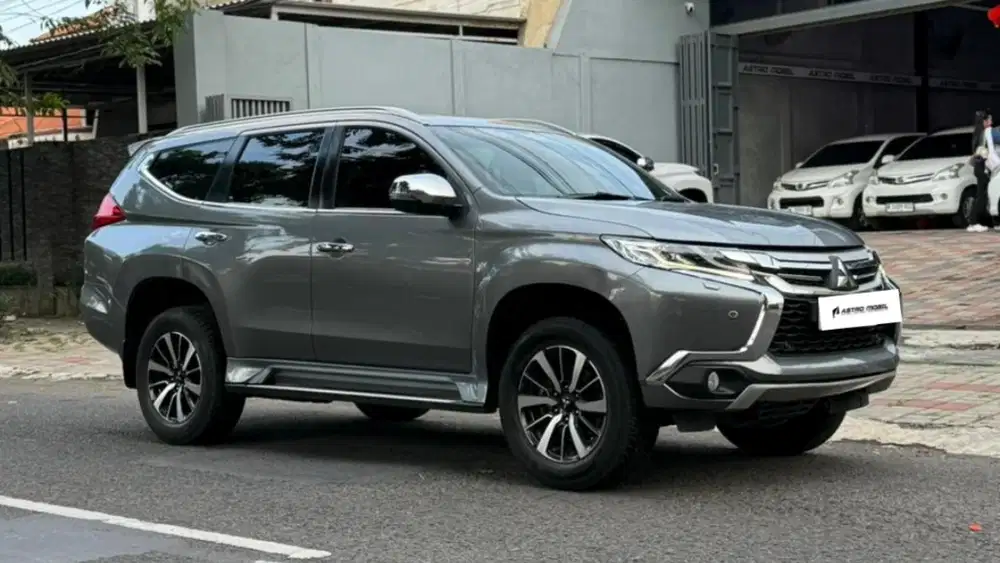 PAJERO DAKAR 2017 / 2016 Matic Bagus Murah Kredit Bekas Surabaya Tgn1