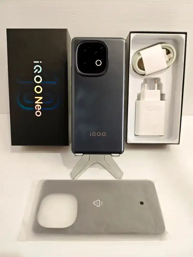 Iqoo Neo 10 5G 8+8/256 Gb 100% Garansi resmi 22 Feb 2027 bisa TT/BT