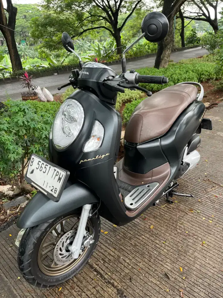 SCOOPY PRESTIGE KEYLESS TAHUN 2023