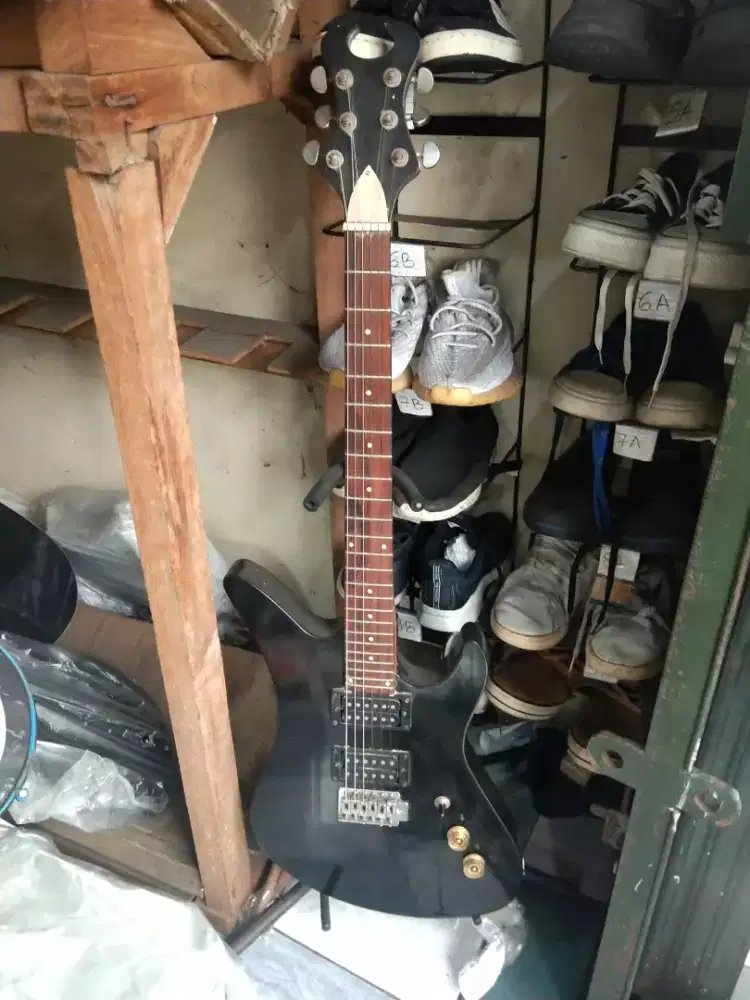 Gitar sacther elektrikb