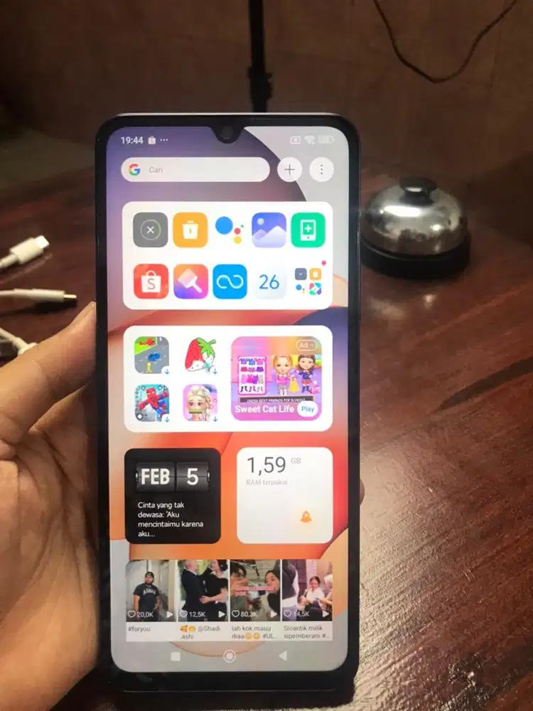 Xiaomi redmi c11 like new