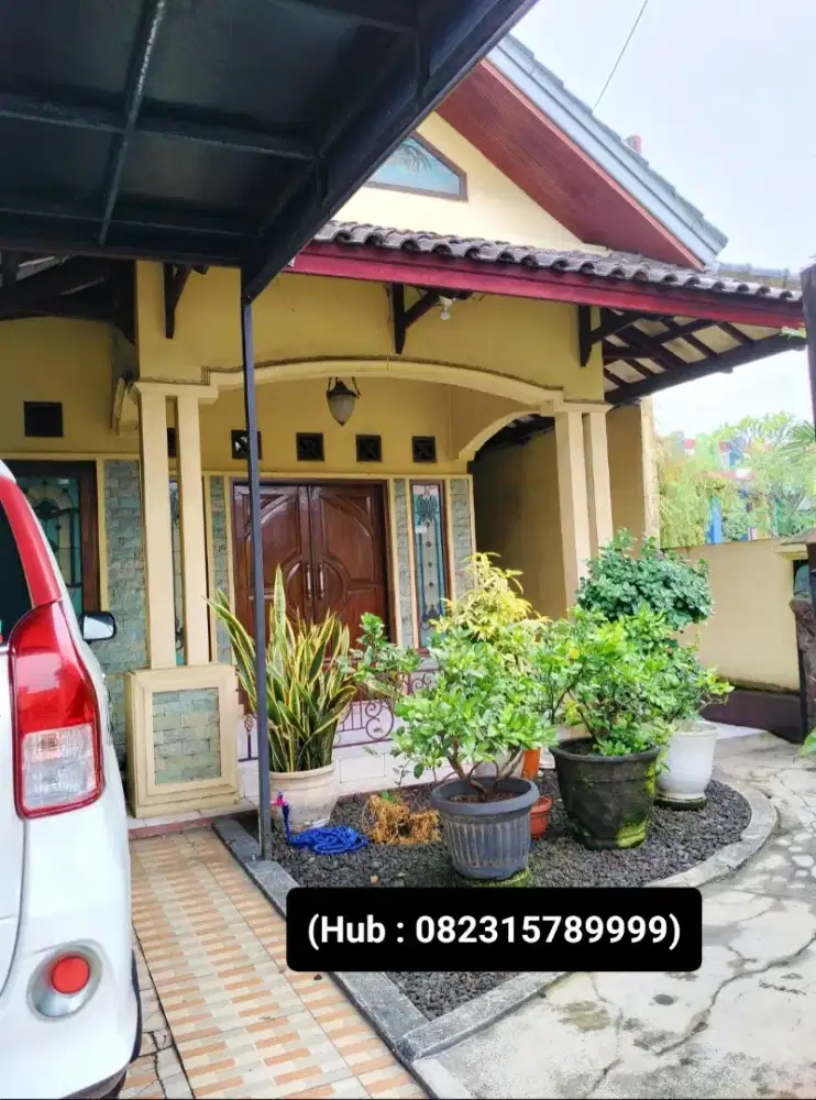 Di Jual Rumah beserta Tanah nya.