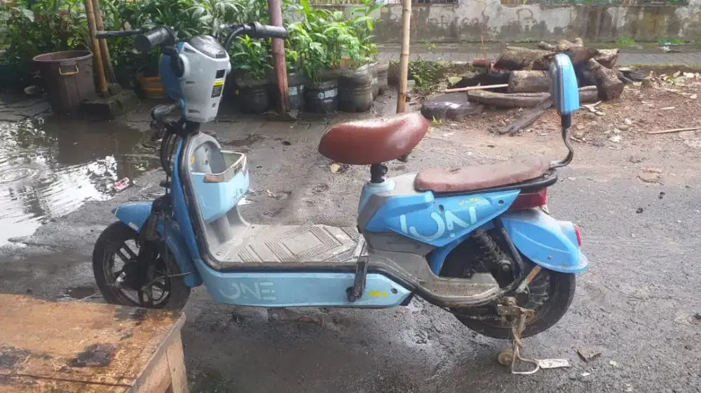 Di jual sepeda listrik mins aki lobet