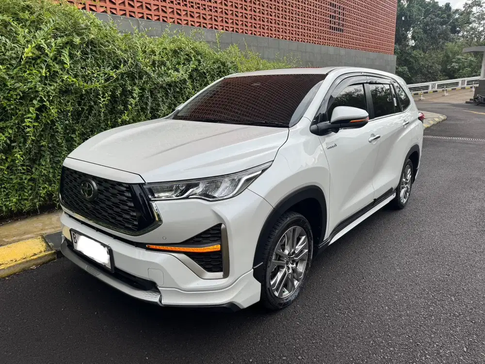 Jual Toyota Innova Zenix Q Modelista 2024 Hybrid
