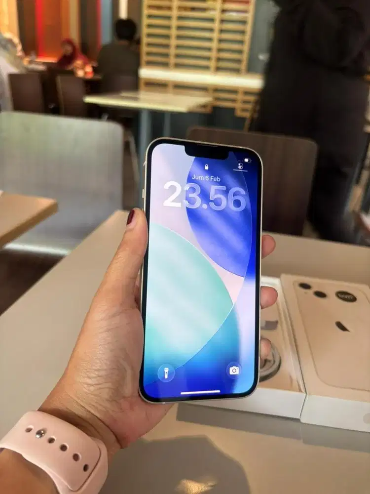 Iphone 13 128 BH 100 Garansi Panjang