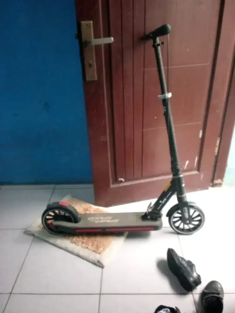 Dijual skuter listrik