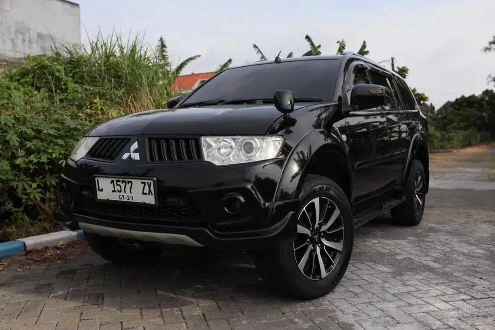 Istimewa Pajero Sport Exceed 2009 Matic Diesel Hitam