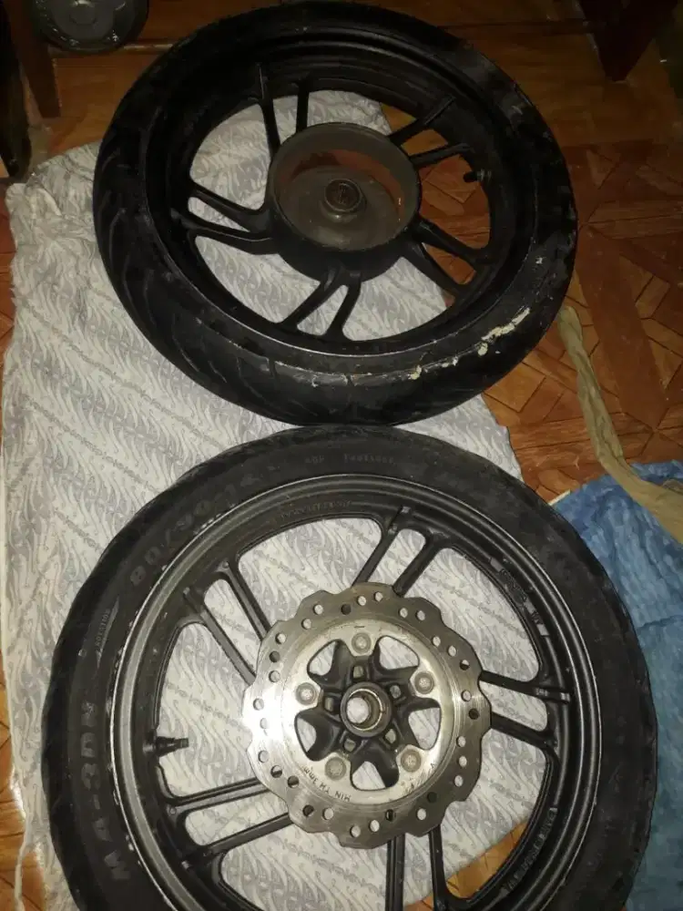 Di jual aja dr PD ngk ke pake pelek Vario keyles 2020