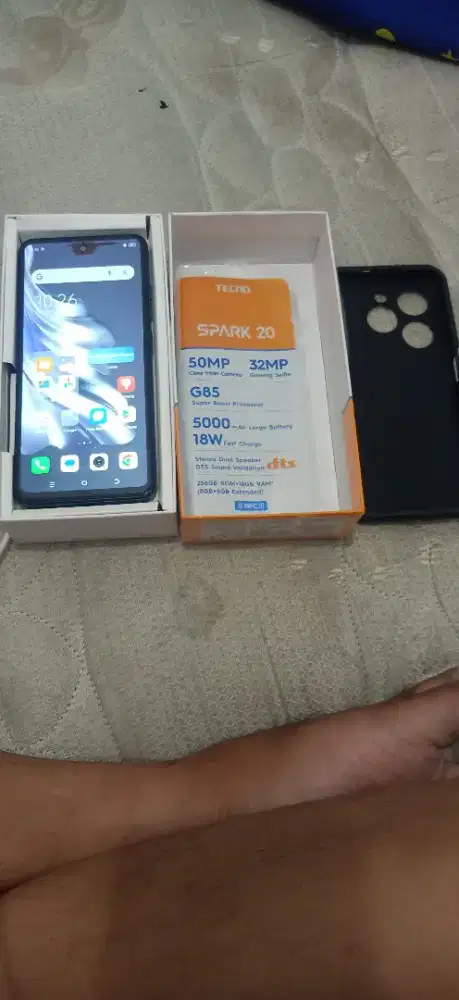 Tecno spark 20 8+8/256 fullset segelan