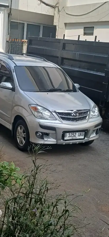 Xenia siap pakai keluar kota