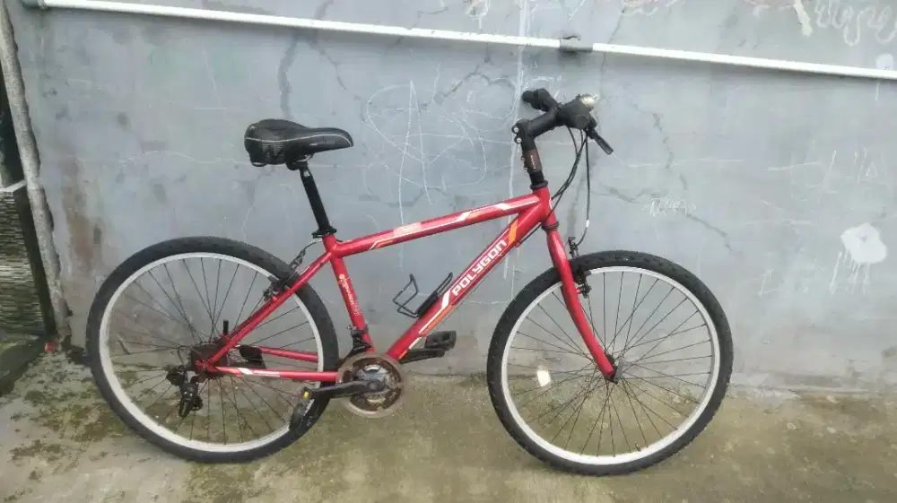Di jual sepeda gunung polygon uk 26' siap pake