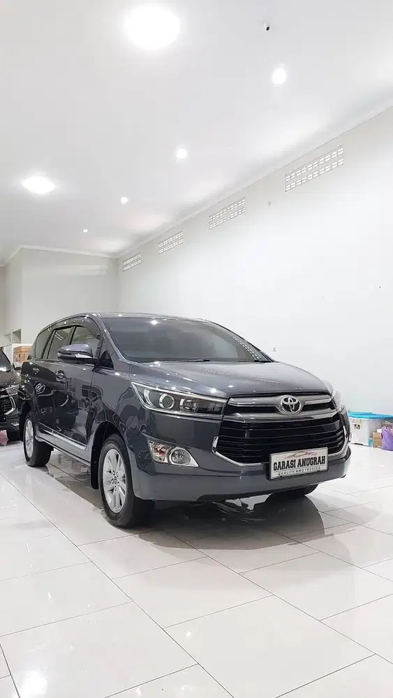 KM 55 Antik... Innova V Diesel A/T