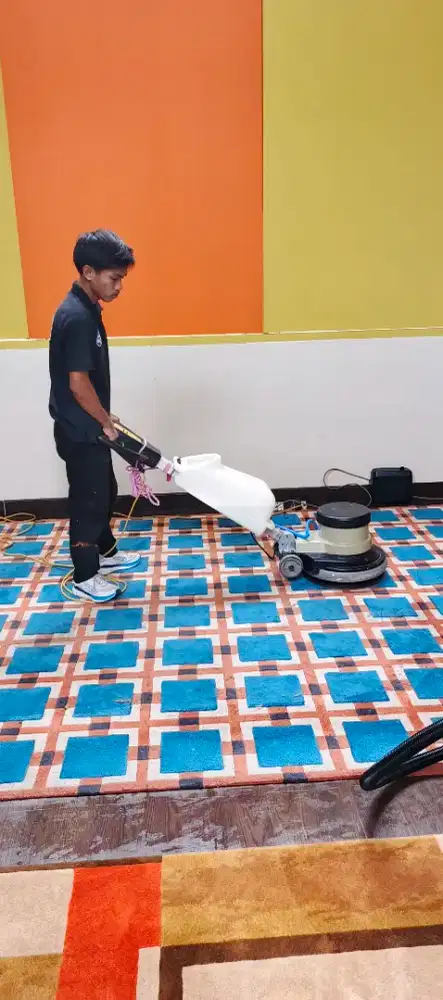 Jasa Cuci Karpet,Vyniel,Jok Mobil,Sofa,Kasur,Interior Mobil,DLL