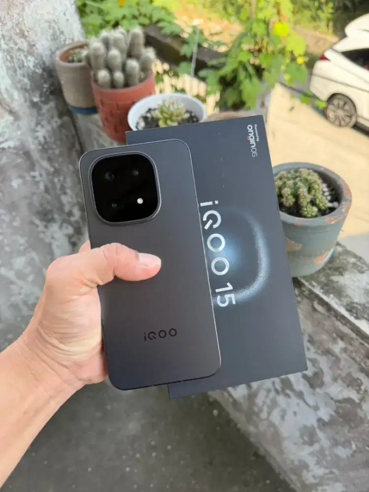 Iqoo 15 5G Alpha 16/512 Garansi Resmi Januari 2027