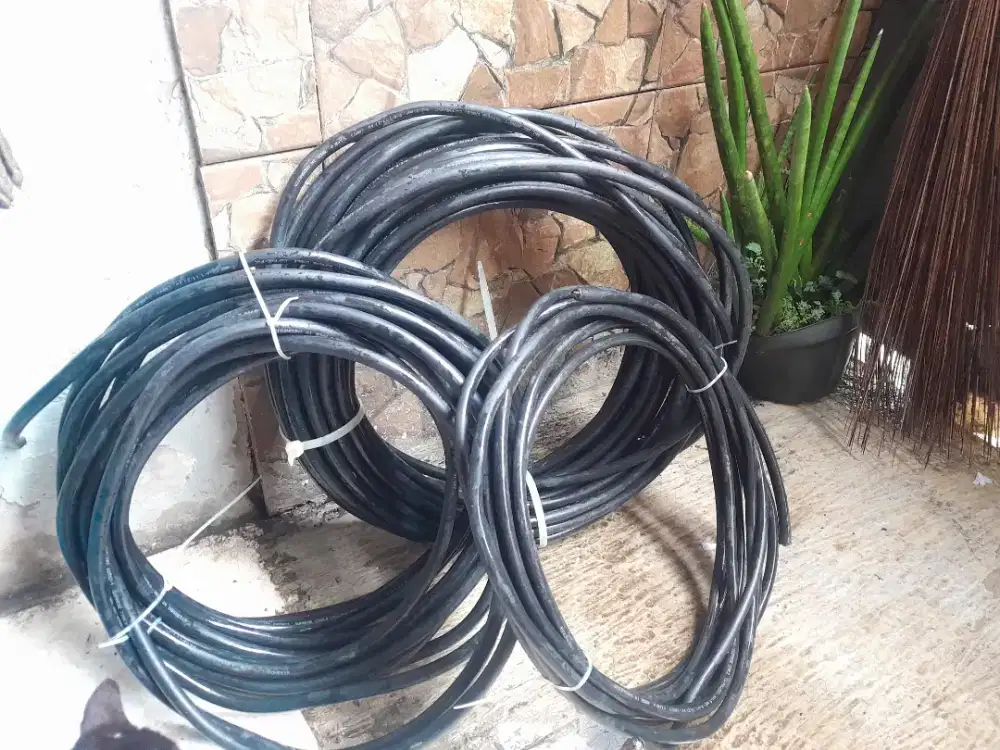 Kabel supreme 4x2,5mm dan 4x1,5mm