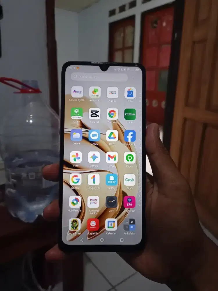 Dia jual 1 unit hp ZTE Nubia V70 max