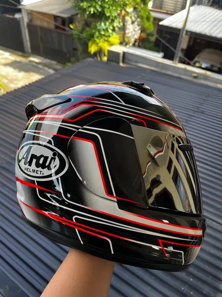 arai quantum j electric black