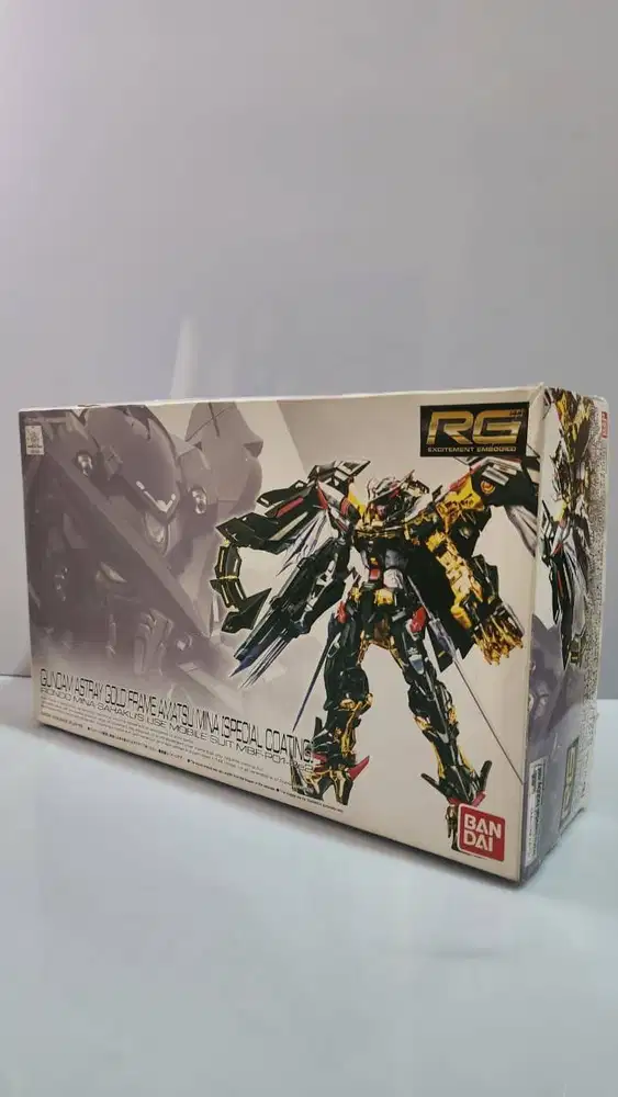 RG 1/144 Gundam Astray Gold Frame Amatsu (Special Coating) BANDAI ORI