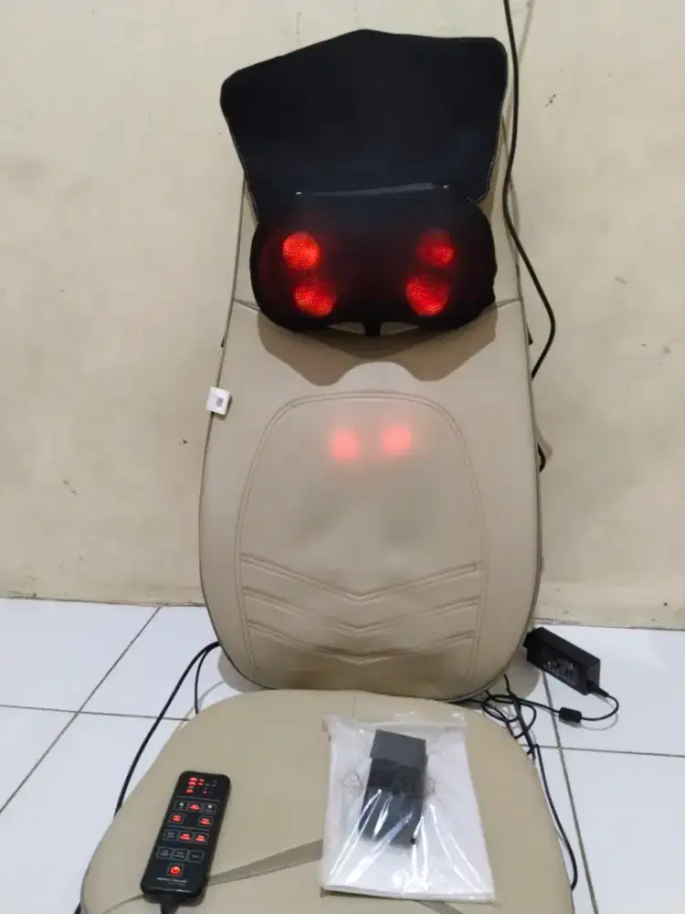 Kursi pijat dimobil merk perfect health