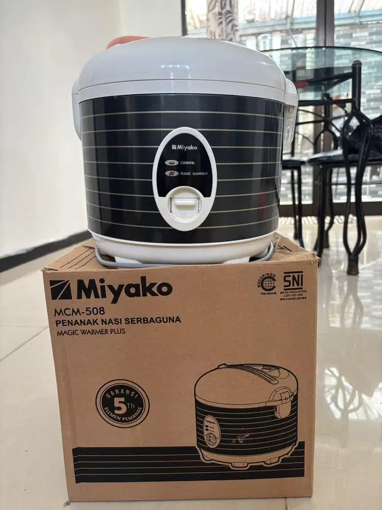 Rice Cooker Miyako (Penanak Nasi)