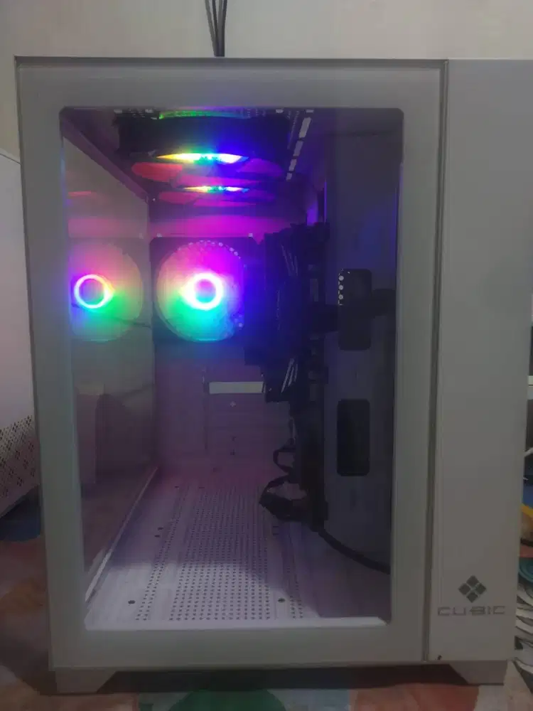 Komputer PC Gaming AMD Ryzen 7 5700G