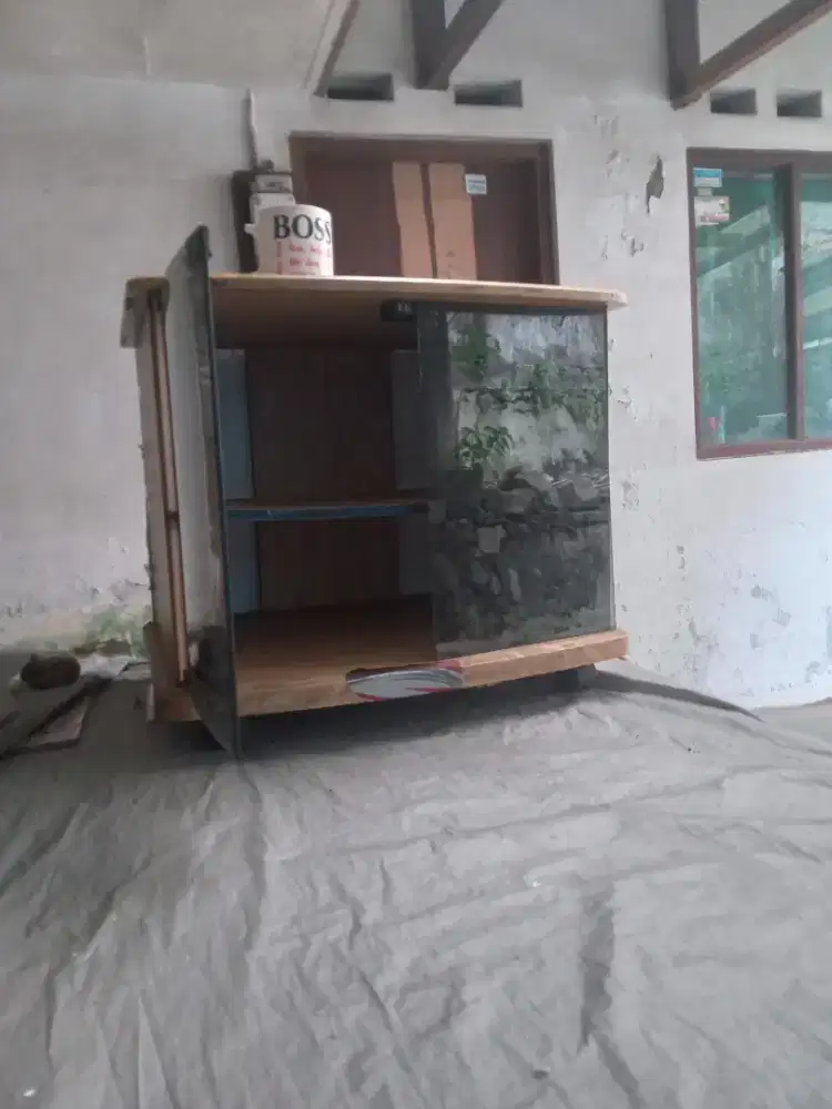 Rak Meja Display Pajang Minimalis