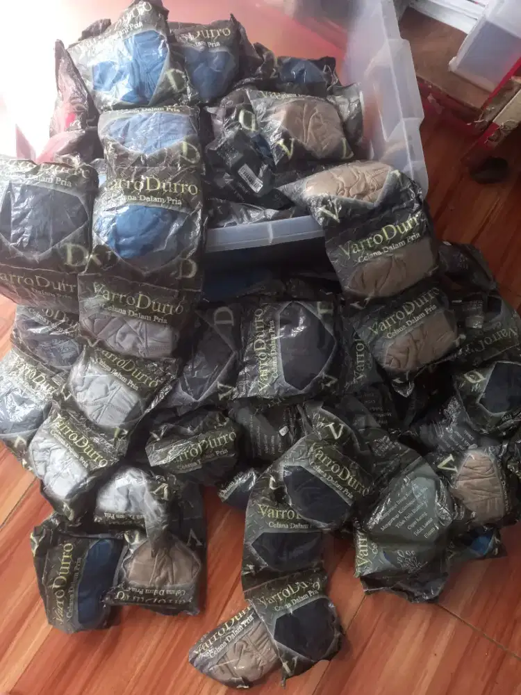 Obral celana dalam pria original baru