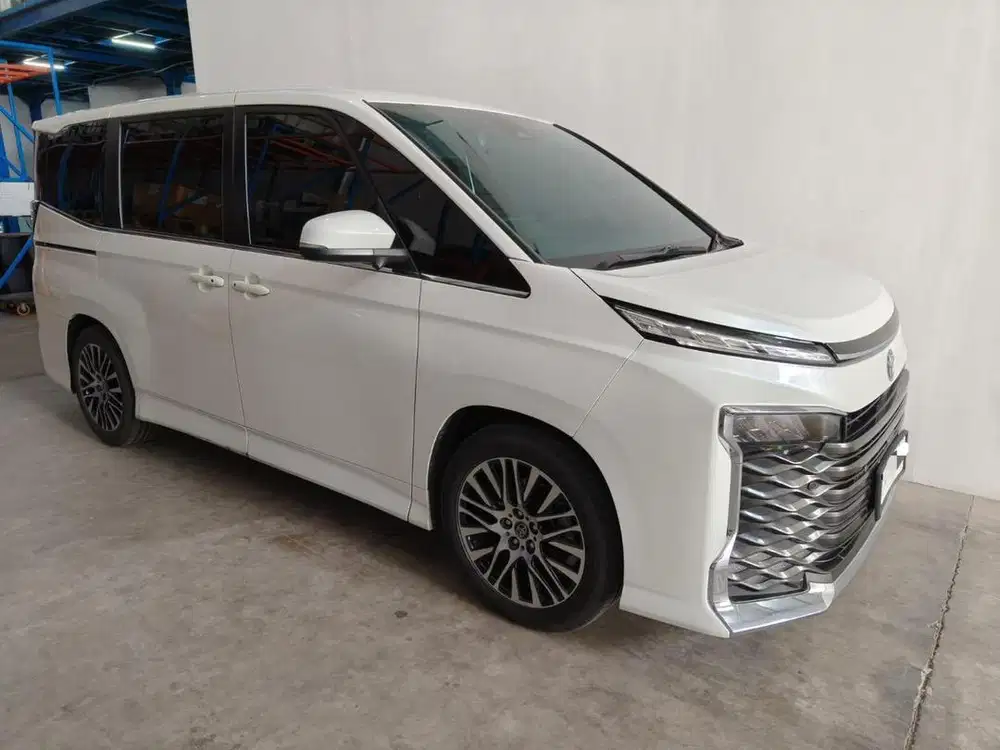 TOYOTA ALL NEW VOXY 2.0 TSS MATIC 2022