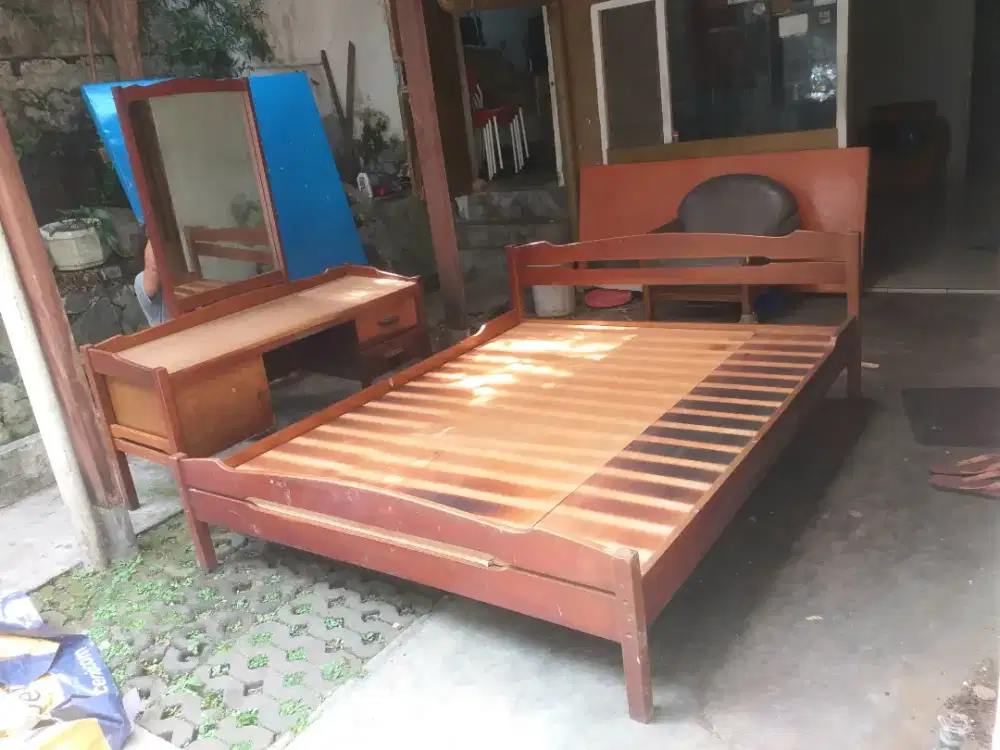 Tempat Tidur Meja Hias Jati Mewah bsTT HP